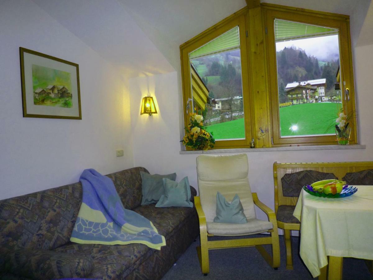 Gaestehaus Alpina Dorfgastein Exterior foto